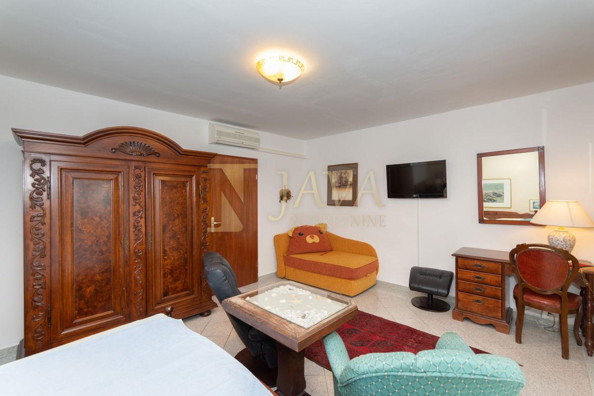 Hiša Selce, Crikvenica, 431,04m2