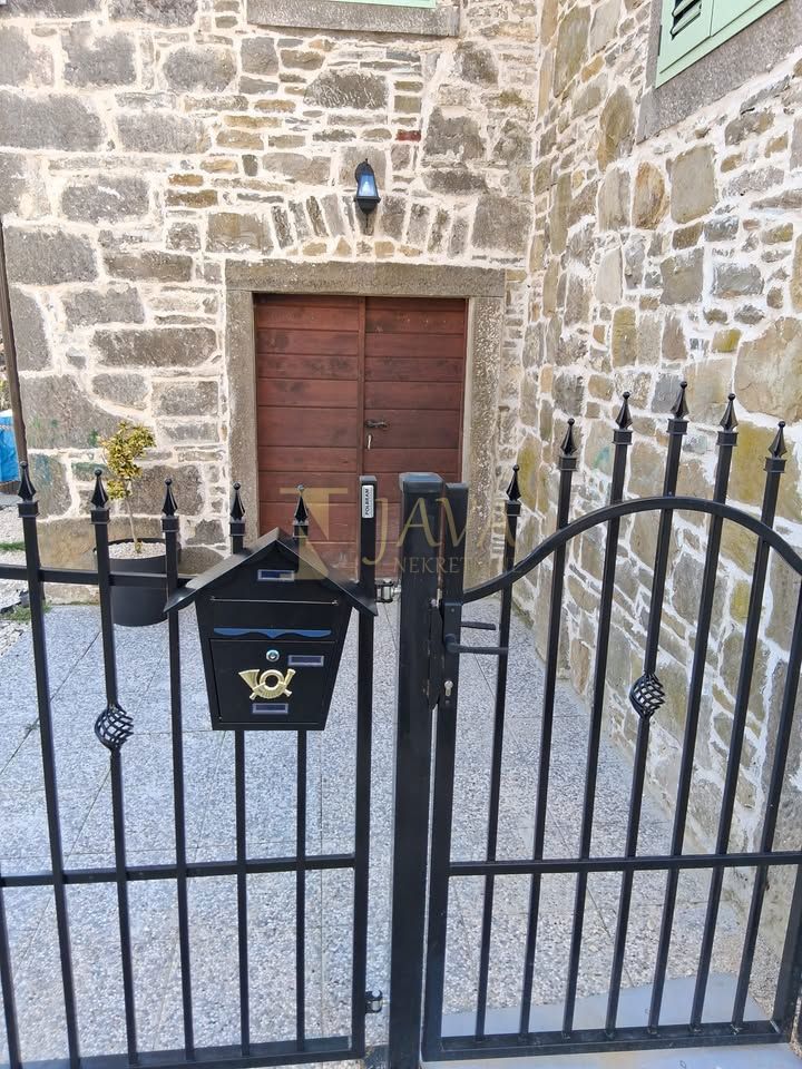 Hiša Sovinjak, Buzet, 95m2