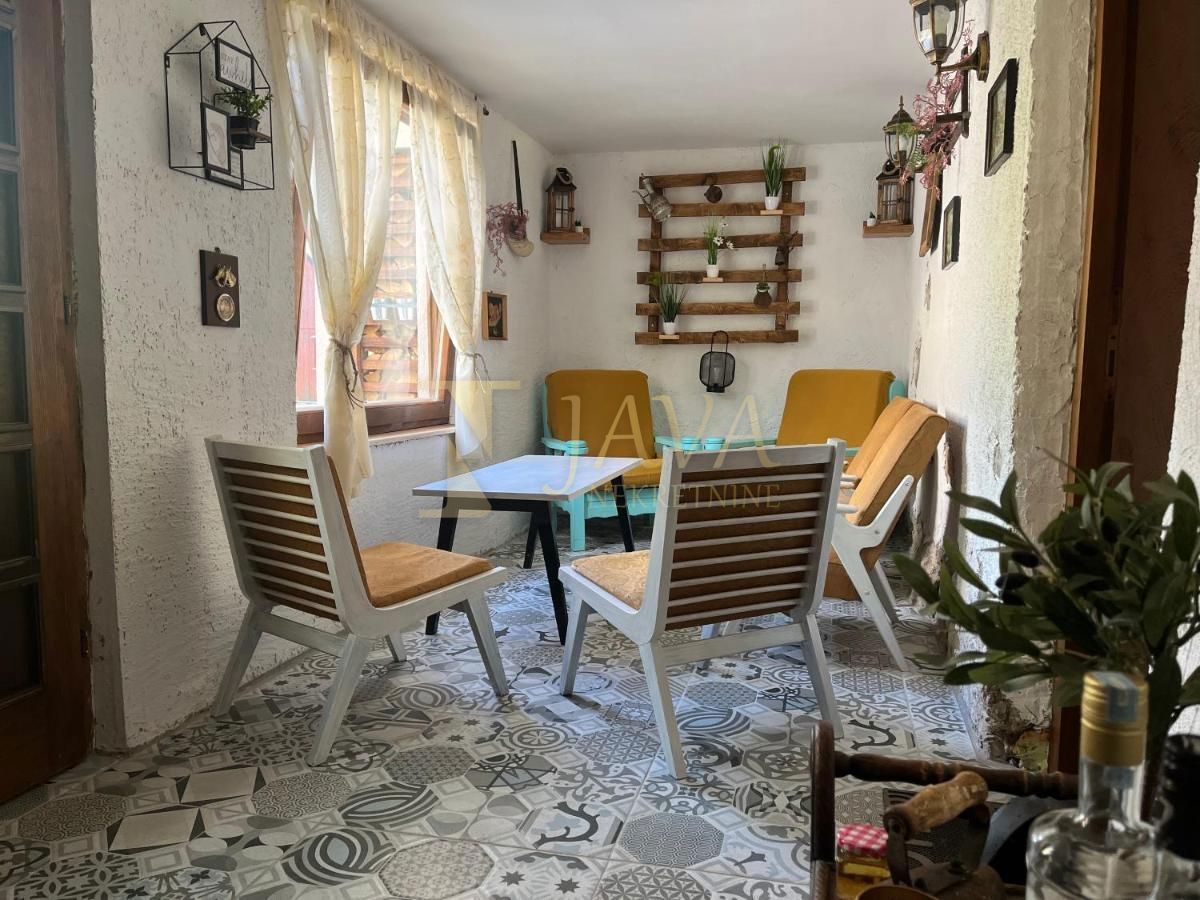 Hiša Komlenići, Vrbovsko, 130m2