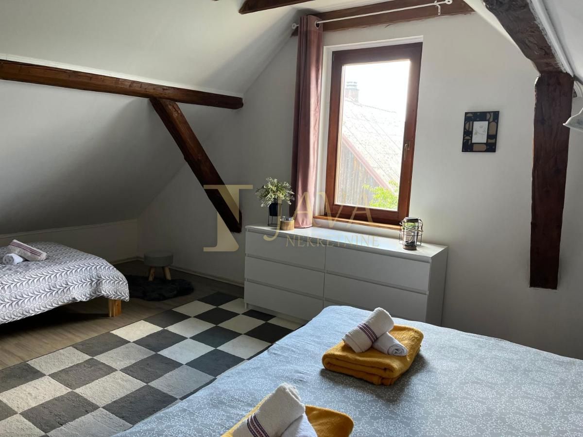 Hiša Komlenići, Vrbovsko, 130m2