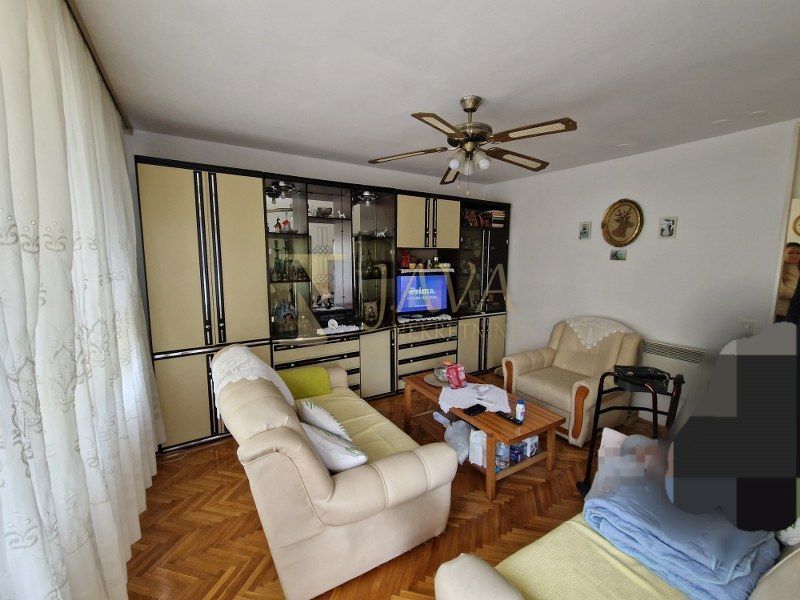 Krnjevo, Rijeka, 70,11m2