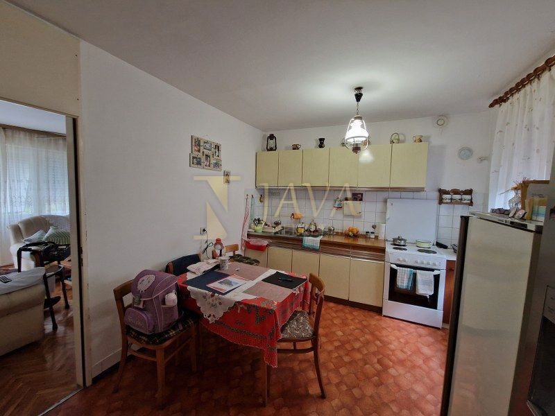 Krnjevo, Rijeka, 70,11m2