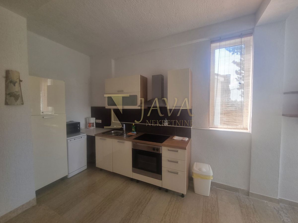 Stanovanje Barbat na Rabu, Rab, 75m2