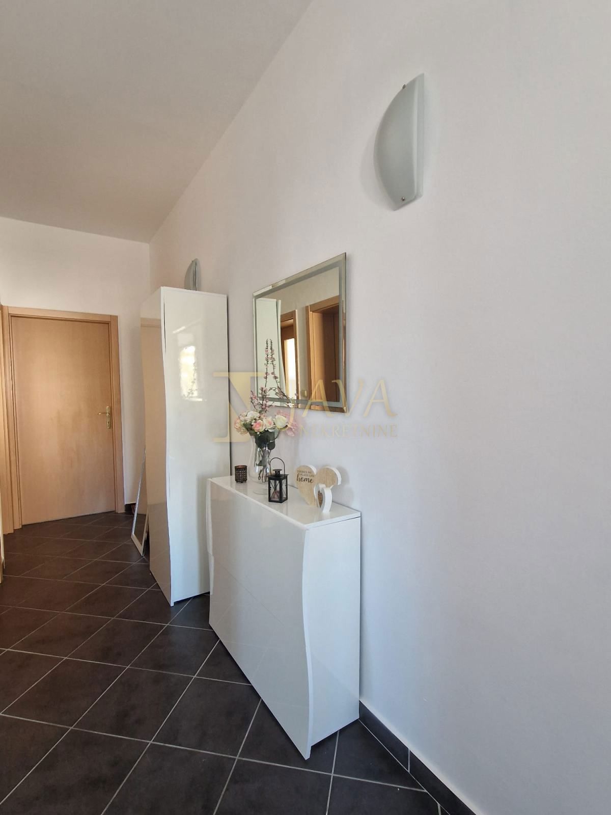 Stanovanje Donja Drenova, Rijeka, 58m2