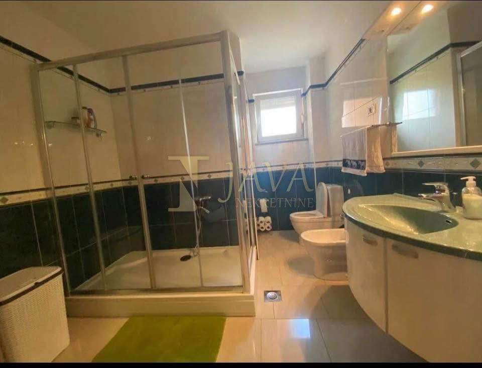 Stanovanje Rešetari, Kastav, 133m2