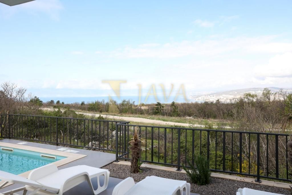 Hiša Šmrika, Kraljevica, 155m2