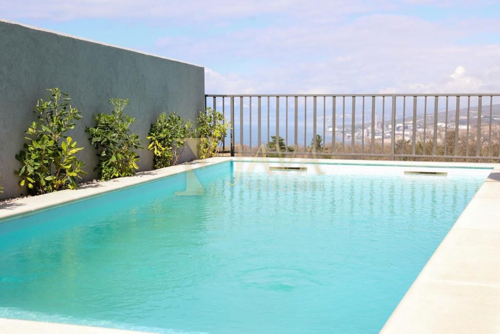 Hiša Šmrika, Kraljevica, 155m2