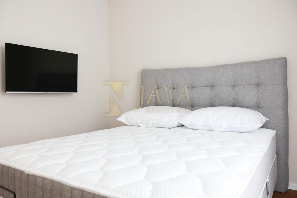 Hiša Šmrika, Kraljevica, 155m2