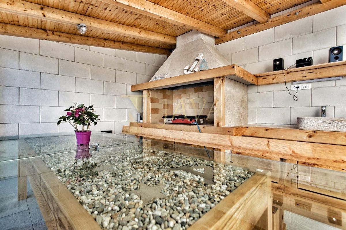 Hiša Bregi, Matulji, 300m2