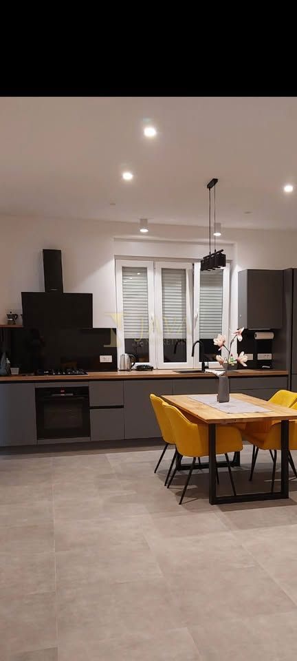 Stanovanje Belveder, Rijeka, 88m2