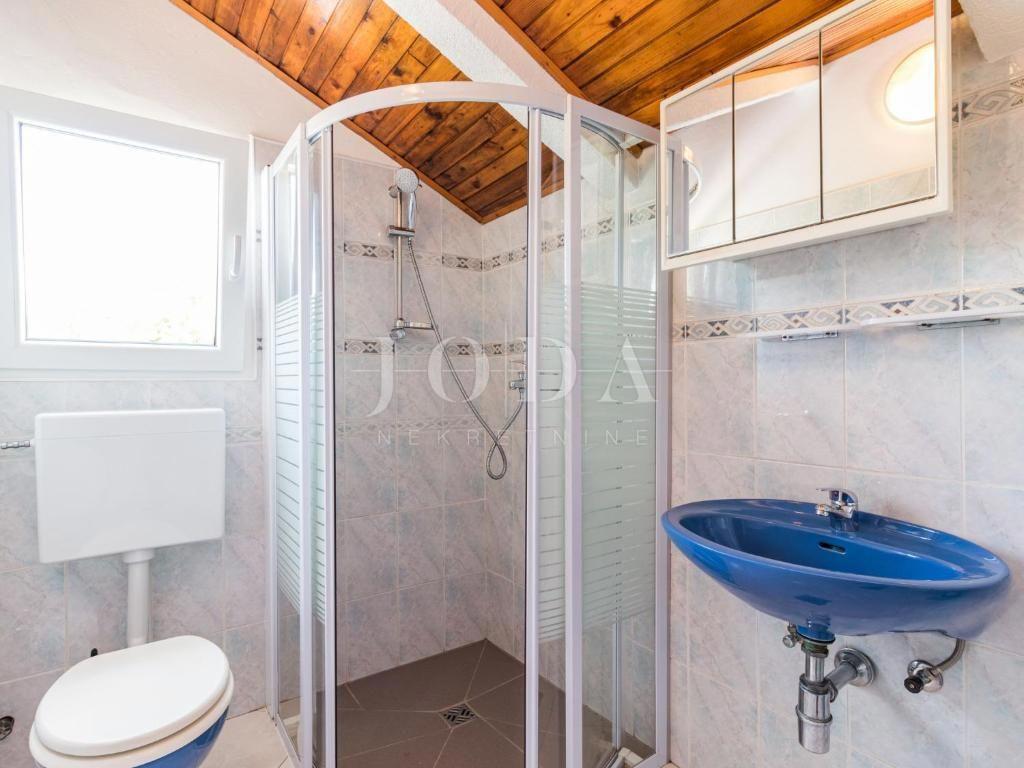 Hiša Karojba, 208m2