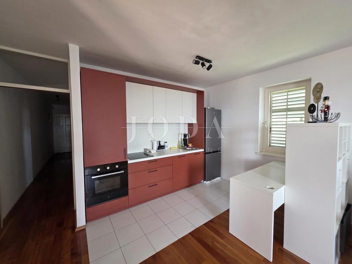 Stanovanje Crikvenica, 56m2