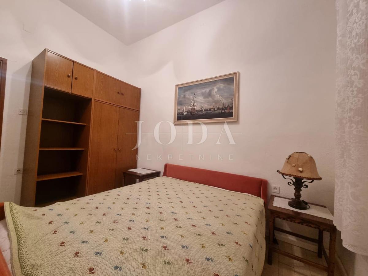 Hiša Novi Vinodolski, 250m2