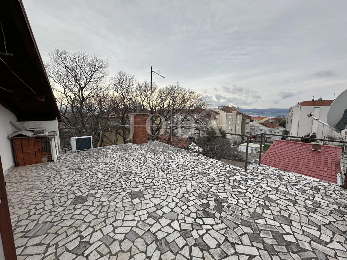 Hiša Novi Vinodolski, 250m2