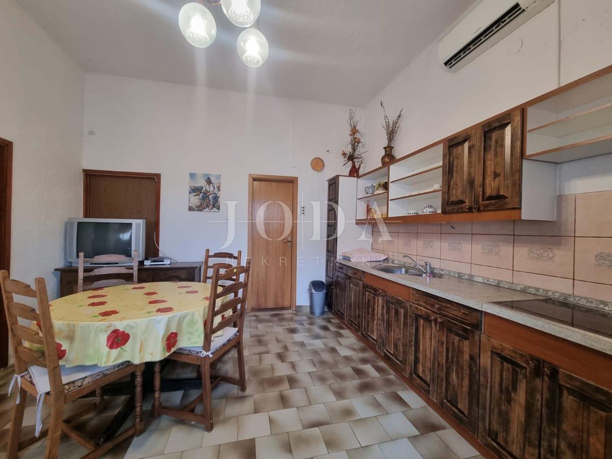 Hiša Novi Vinodolski, 250m2