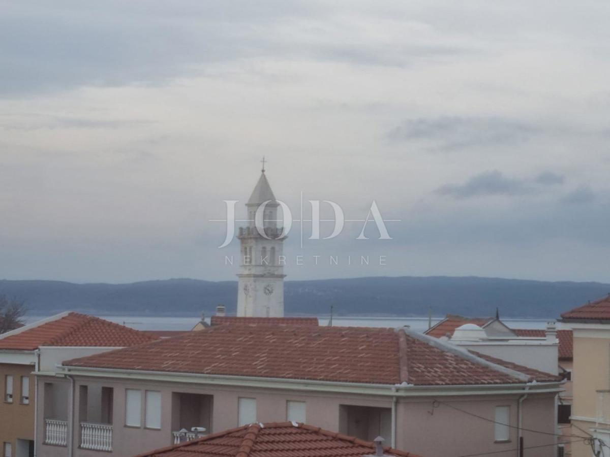 Hiša Novi Vinodolski, 250m2