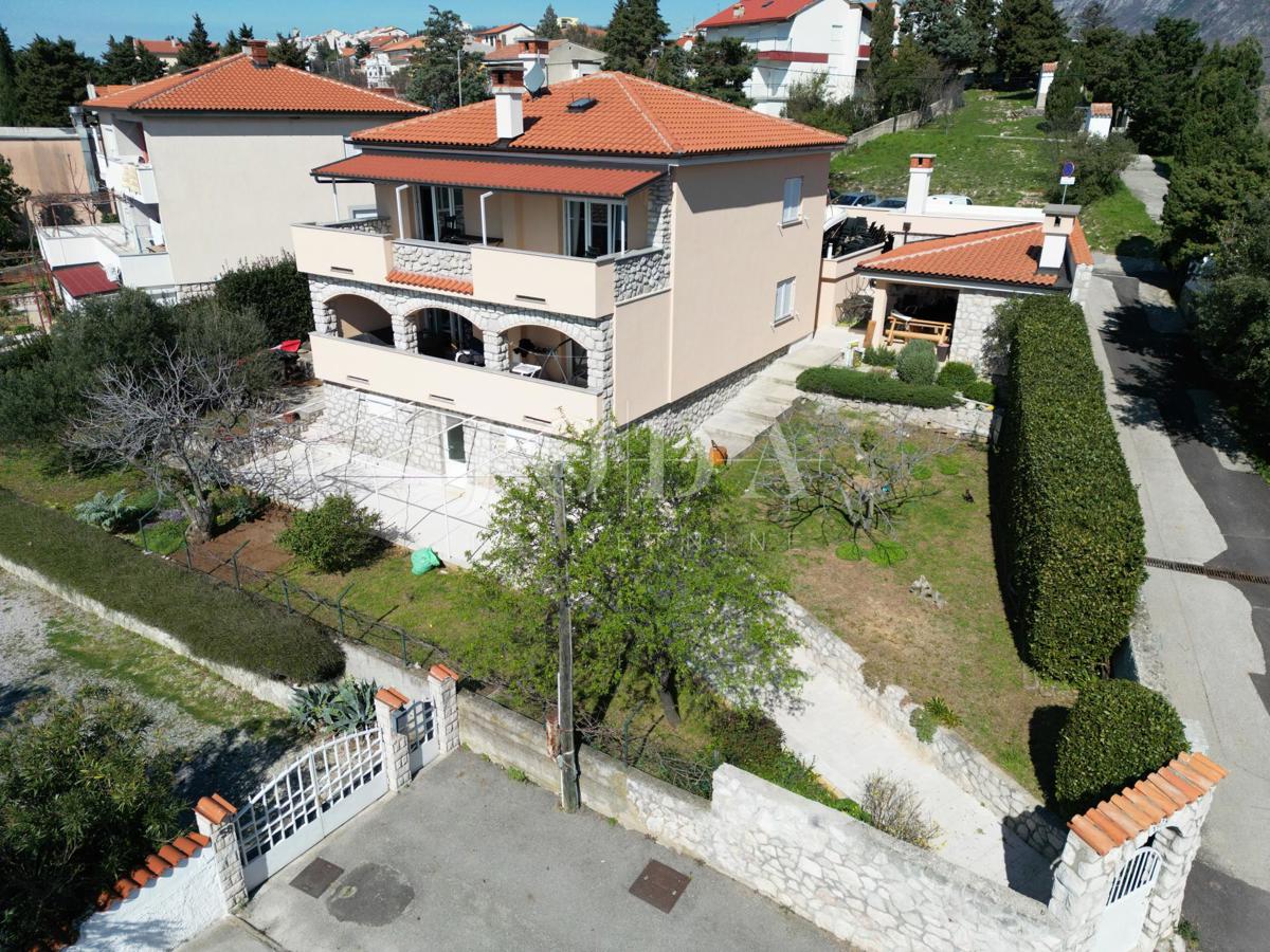 Hiša Novi Vinodolski, 300m2