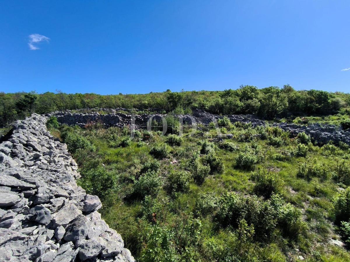 Zemljišče Rožmanići, Kostrena, 1m2