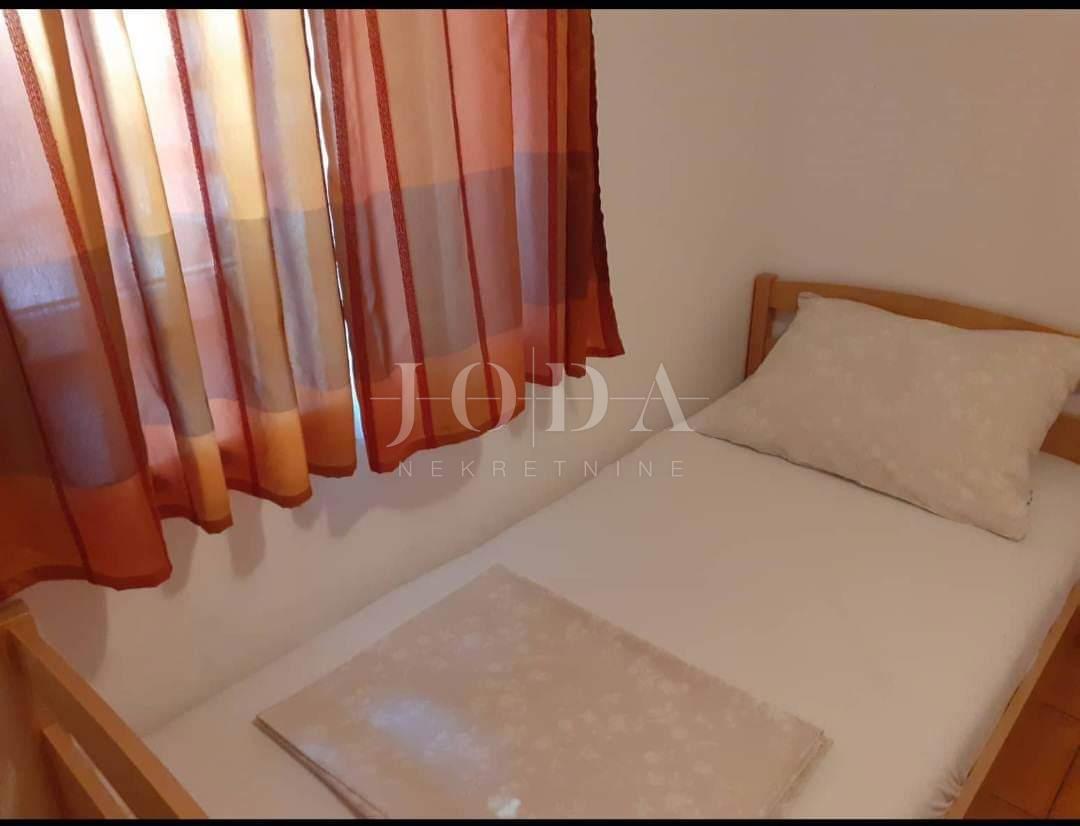 Hiša Novi Vinodolski, 120m2