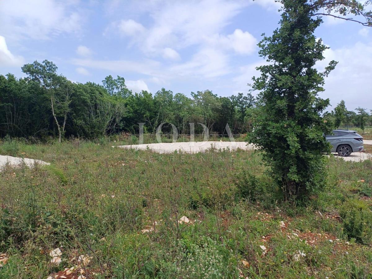 Zemljišče Barbariga, Vodnjan, 967m2