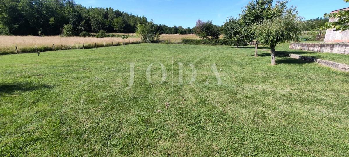 Zemljišče Labin, 550m2