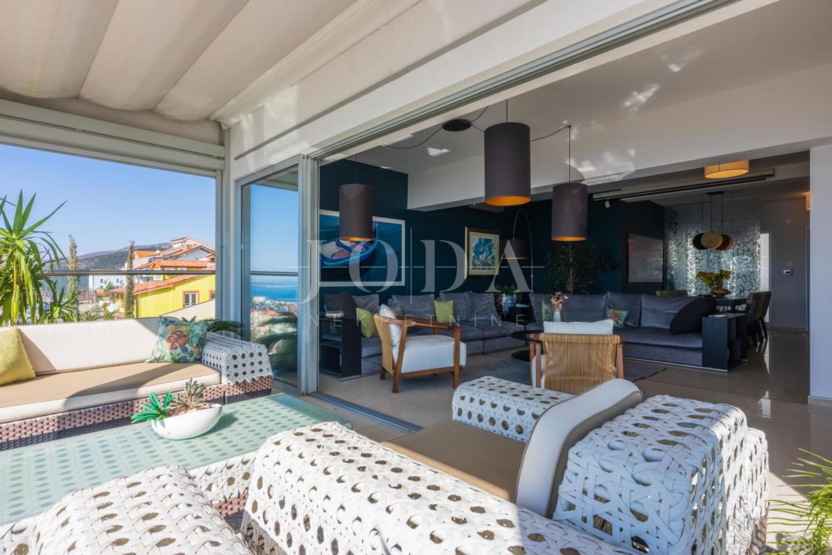 Edinstven penthouse za prodajo v Crikvenici