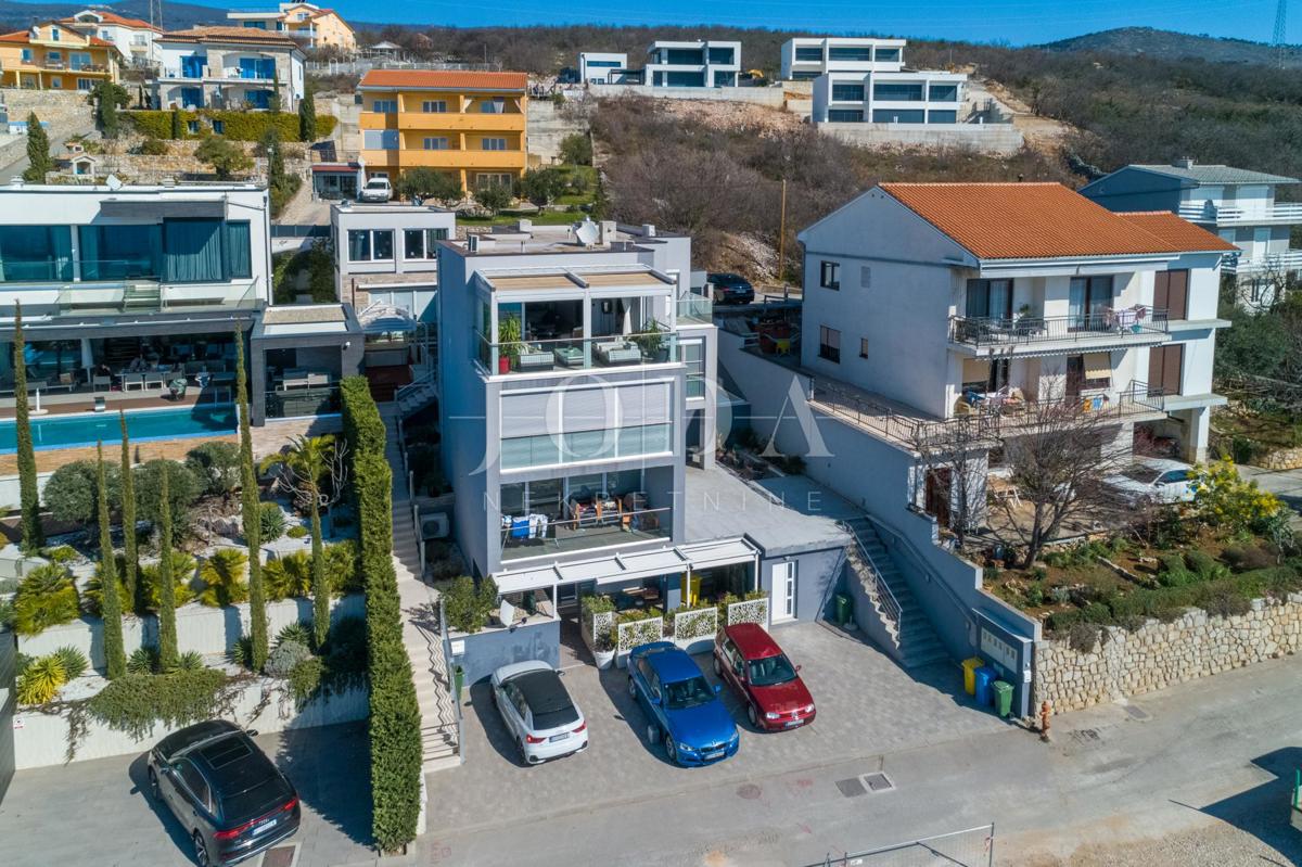 Edinstven penthouse za prodajo v Crikvenici
