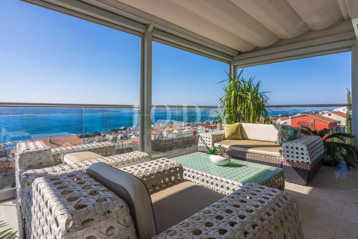 Edinstven penthouse za prodajo v Crikvenici