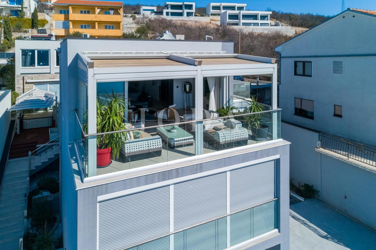 Edinstven penthouse za prodajo v Crikvenici