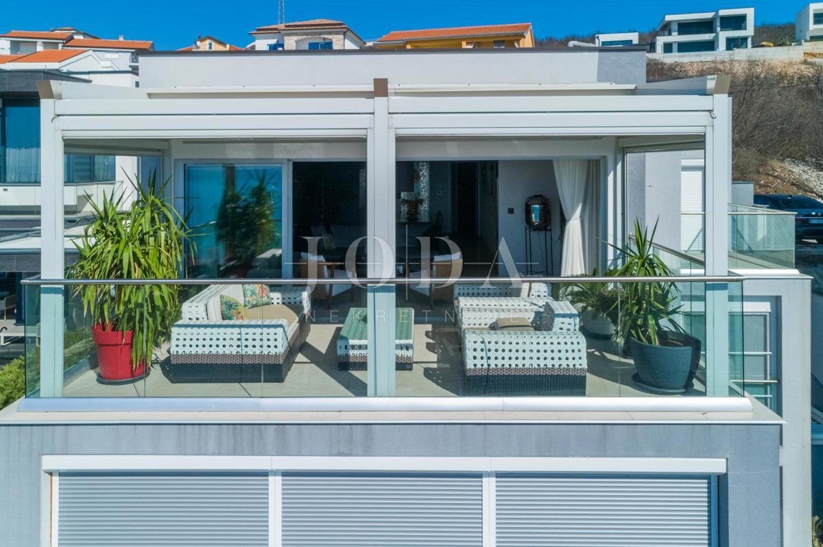 Edinstven penthouse za prodajo v Crikvenici