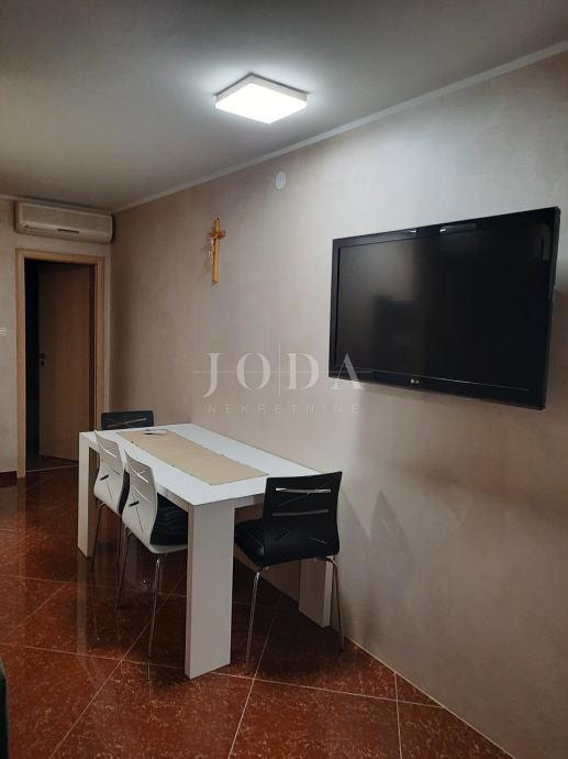 Stanovanje Novi Vinodolski, 50,51m2
