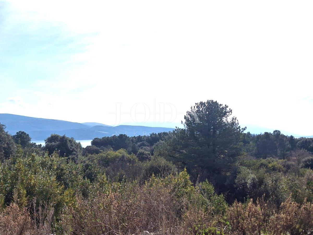 Mesto Krk, gradbeno zemljišče s pogledom na morje