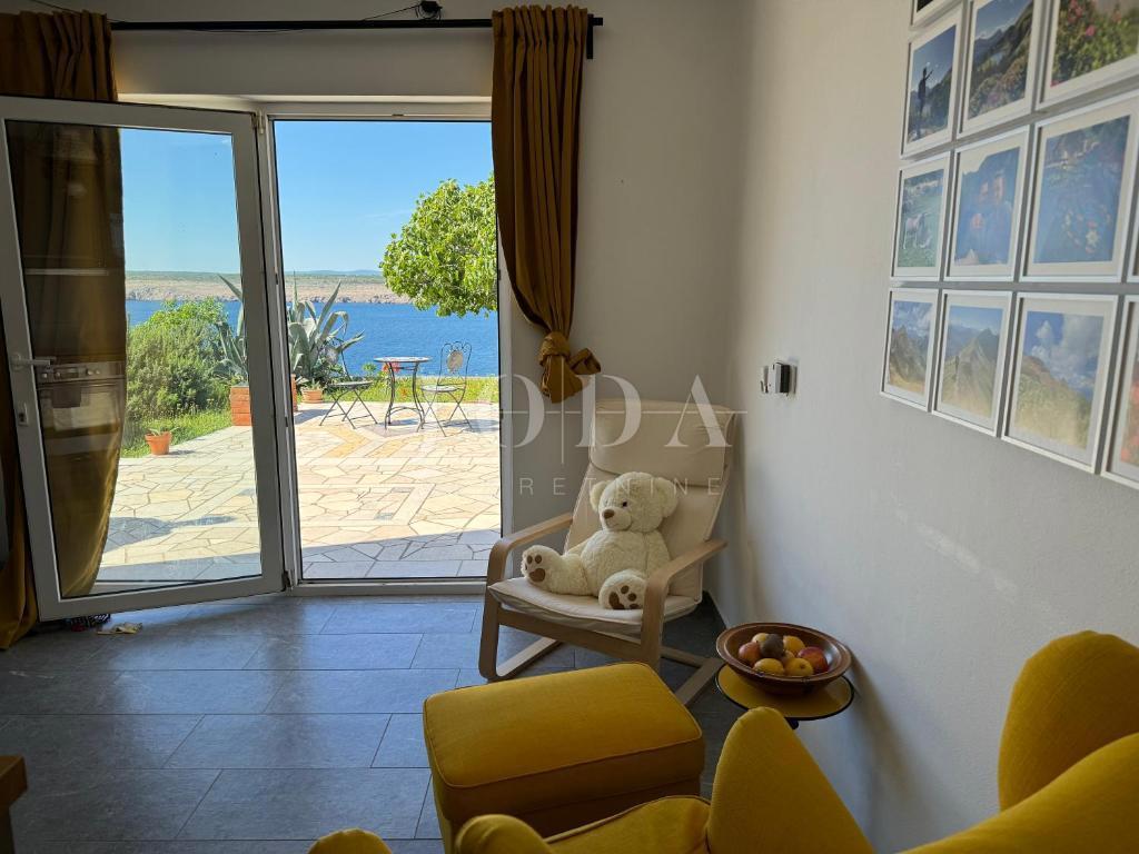 Dva apartmaja na čudoviti lokaciji