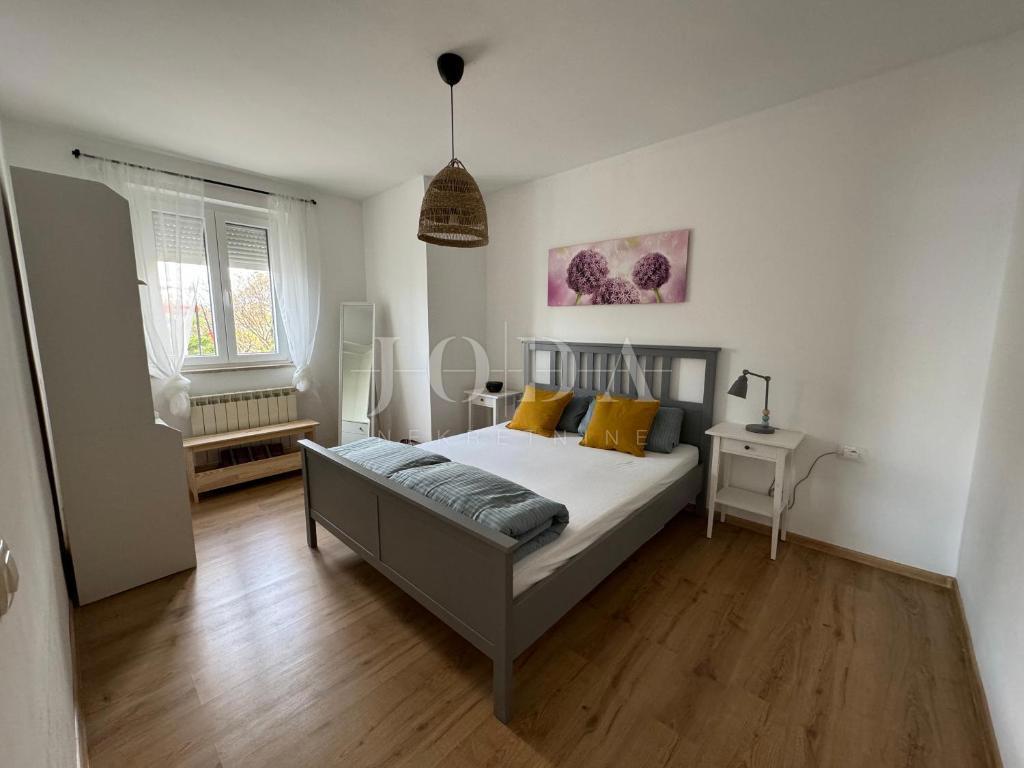 Dva apartmaja na čudoviti lokaciji
