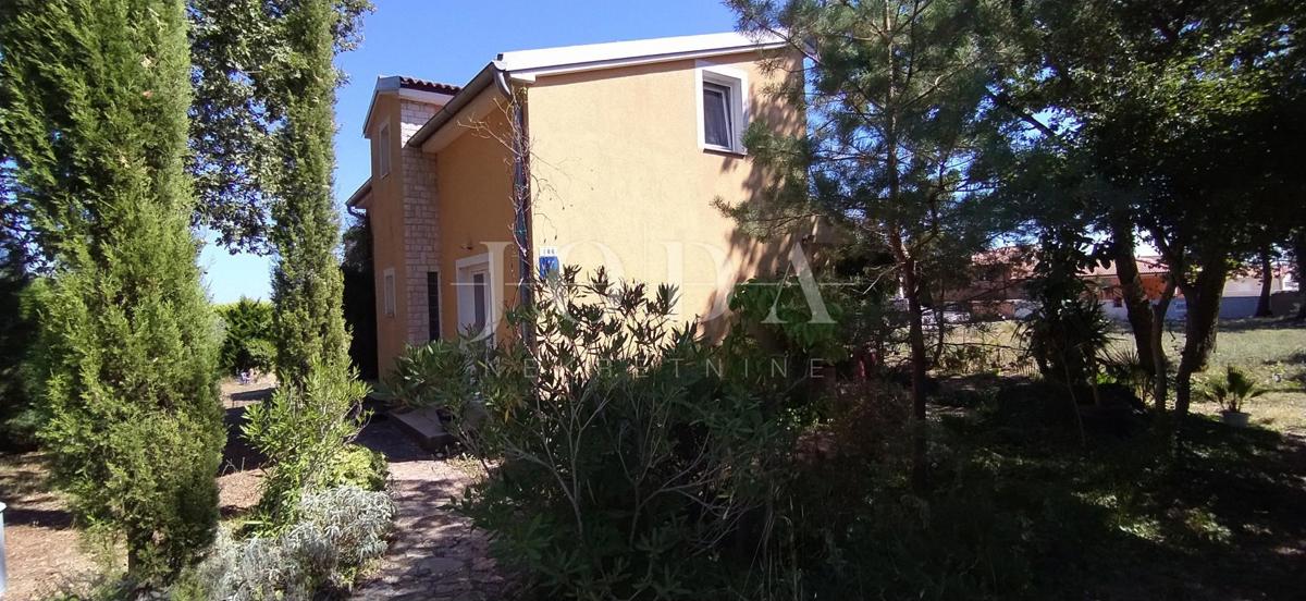 Hiša Ližnjan, 150m2