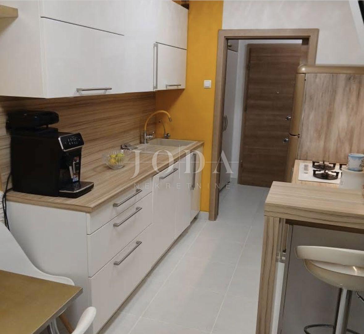 Stanovanje Labin, 80m2