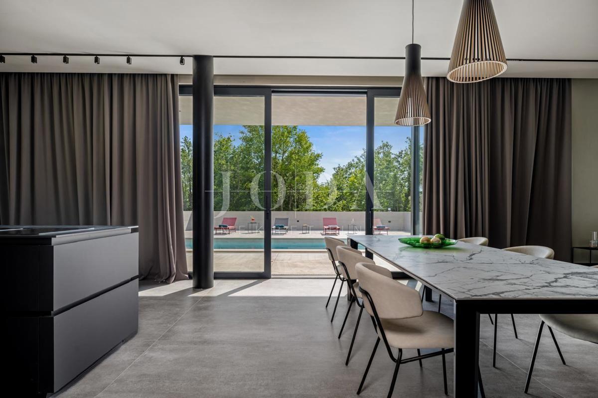 Hiša Grožnjan, 300m2