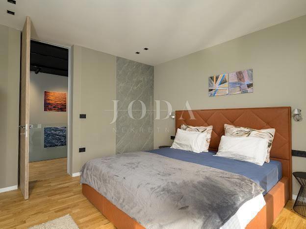 Hiša Grožnjan, 300m2