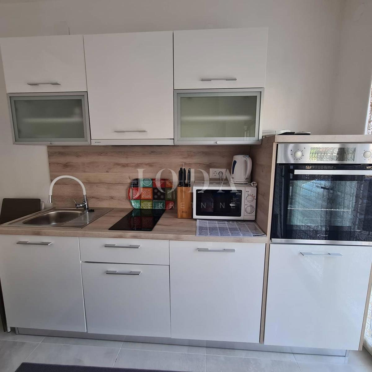 Hiša Dramalj, Crikvenica, 300m2