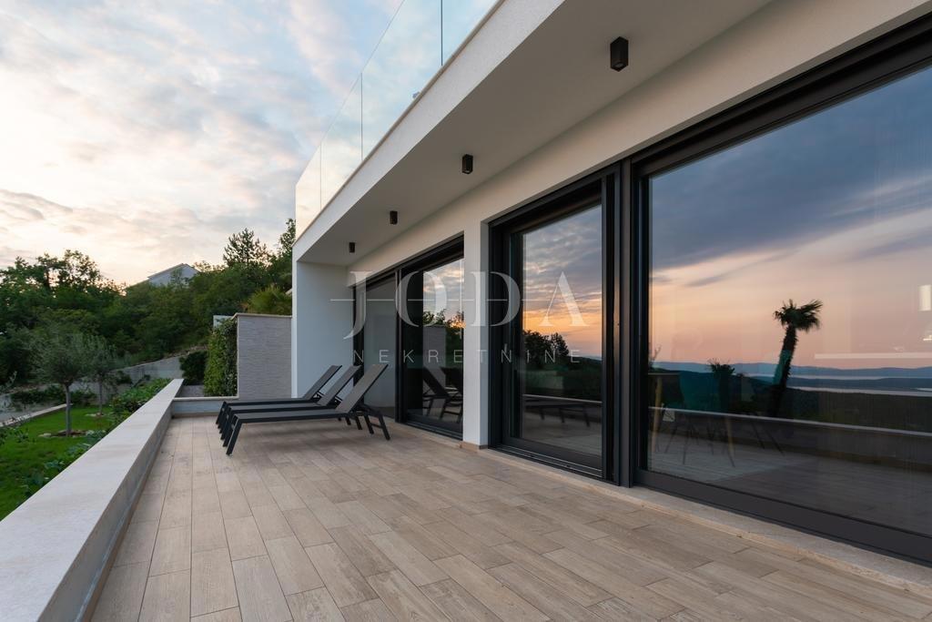 Hiša Crikvenica, 280m2