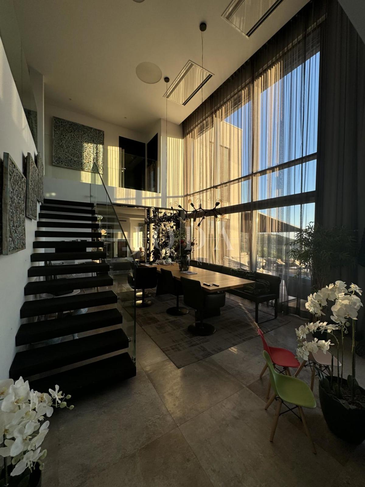 Hiša Crikvenica, 280m2