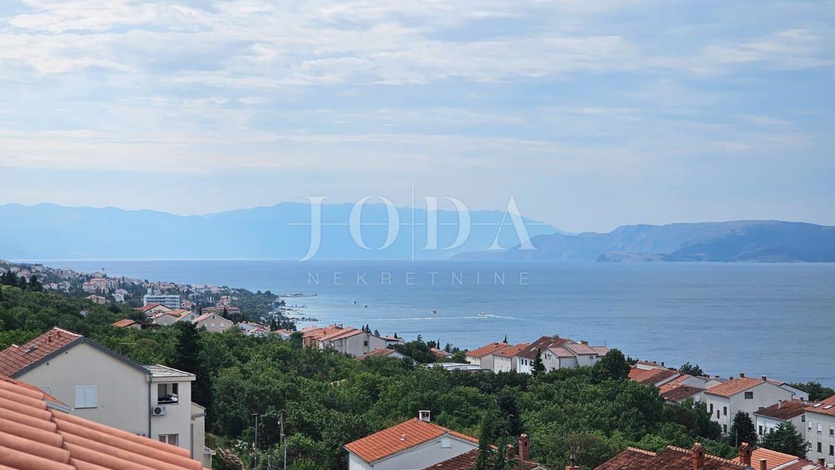 Dramalj – Stanovanje s čudovitim pogledom na morje