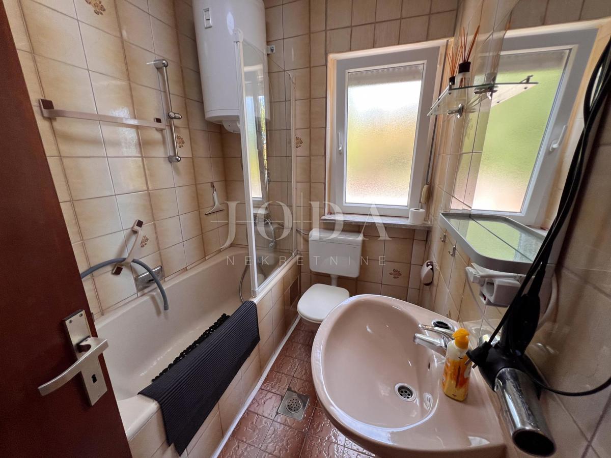 Hiša Jadranovo, Crikvenica, 220m2