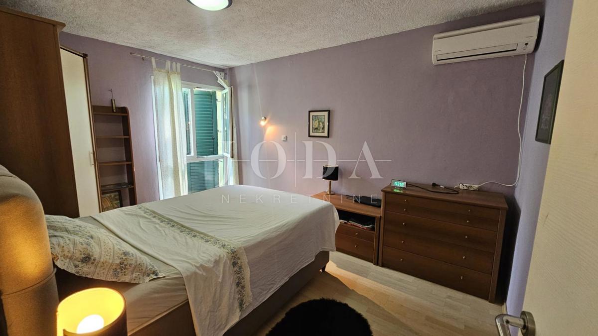 Hiša Klada, Senj, 200m2