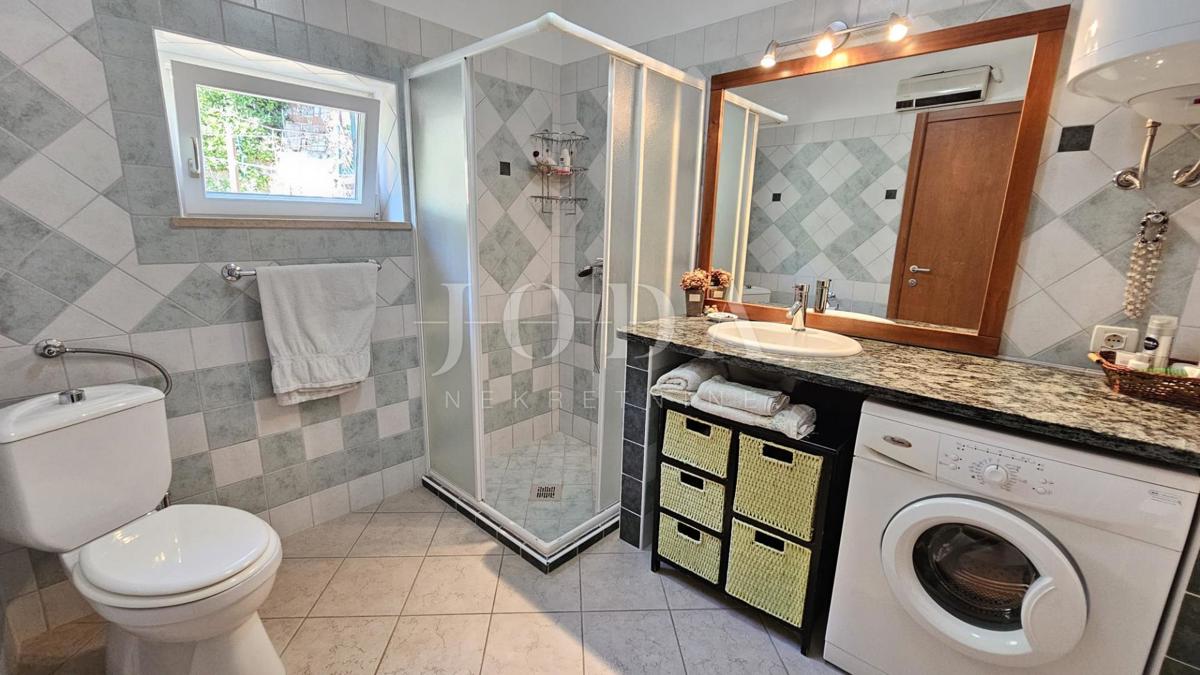 Hiša Klada, Senj, 200m2