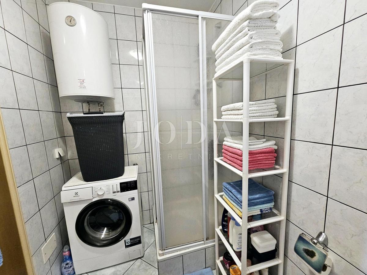 Malinska - apartma blizu centra in morja!