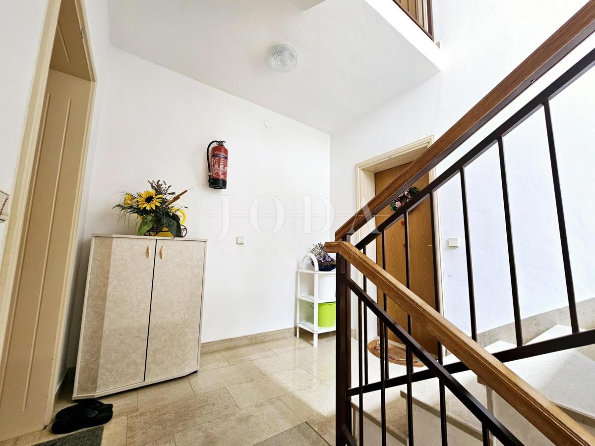 Malinska - apartma blizu centra in morja!