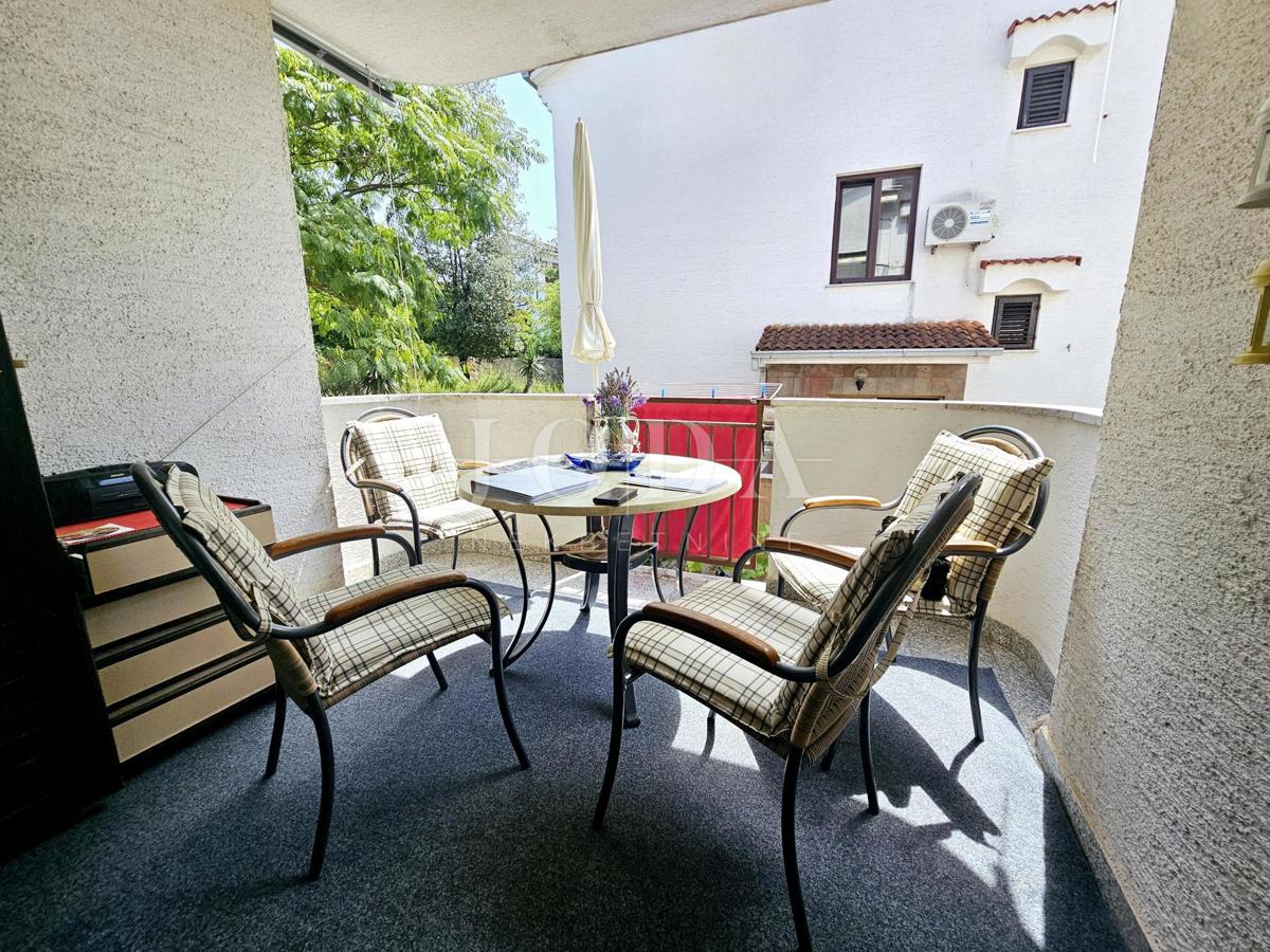 Malinska - apartma blizu centra in morja!