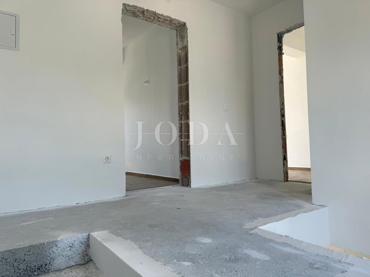 Jadranovo novogradnje 