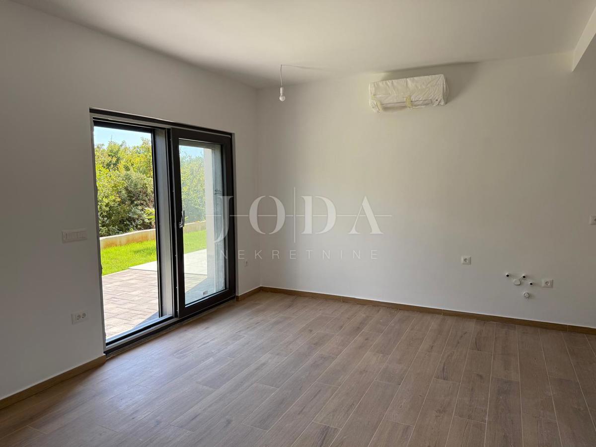 Jadranovo novogradnje 